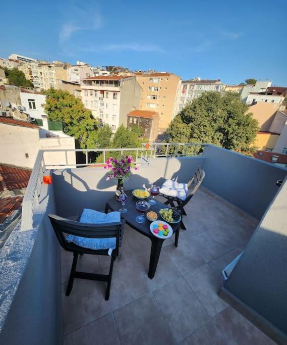 Daire Taksim Private Terrace Close To Antique Store Galata Port Cihangir