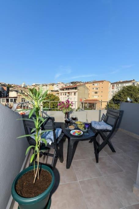 Taksim Private Terrace Close To Antique Store Galata Port Cihangir Daire