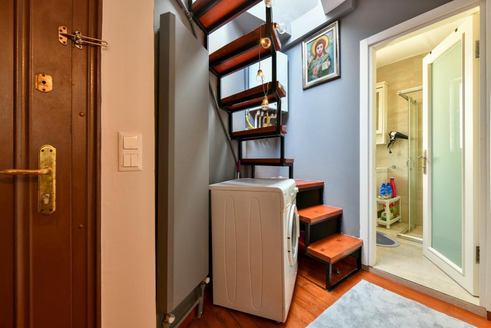 Daire Taksim Private Terrace Close To Antique Store Galata Port Cihangir İstanbul