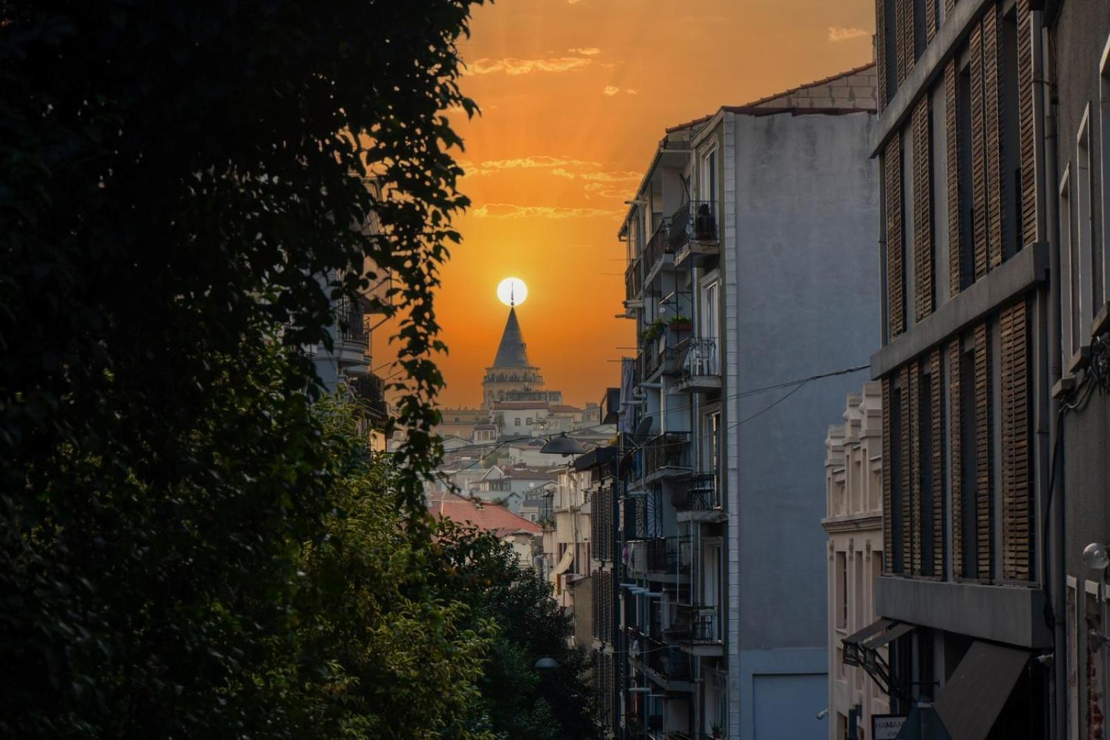 Taksim Private Terrace Close To Antique Store Galata Port Cihangir Daire