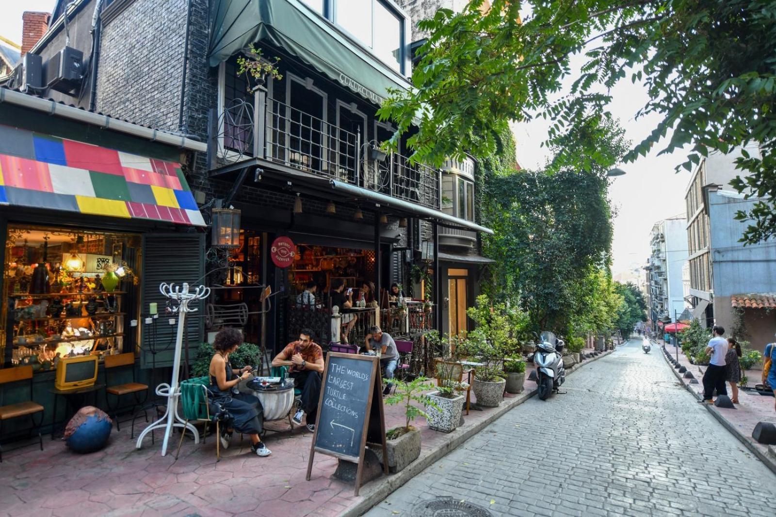 Taksim Private Terrace Close To Antique Store Galata Port Cihangir Apartament Istanbul